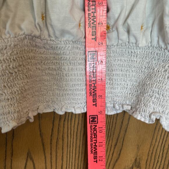 American Eagle White Daisy Crop Tank Top Size XS Summer Beach Ruffle - Picture 5 of 5